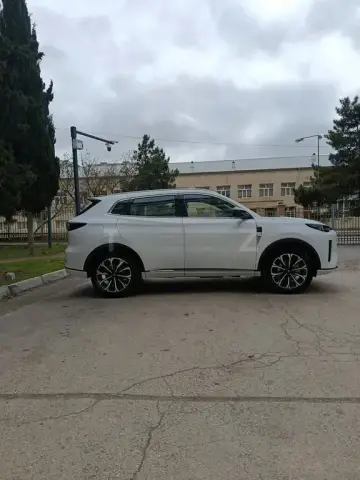Changan Qiyuan Q05 2025 — миниатюра 4