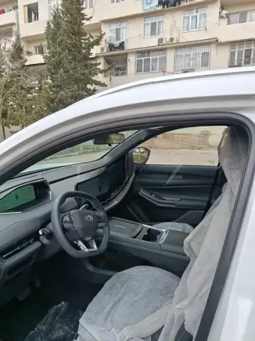 Changan Qiyuan Q05 2025 — миниатюра 10