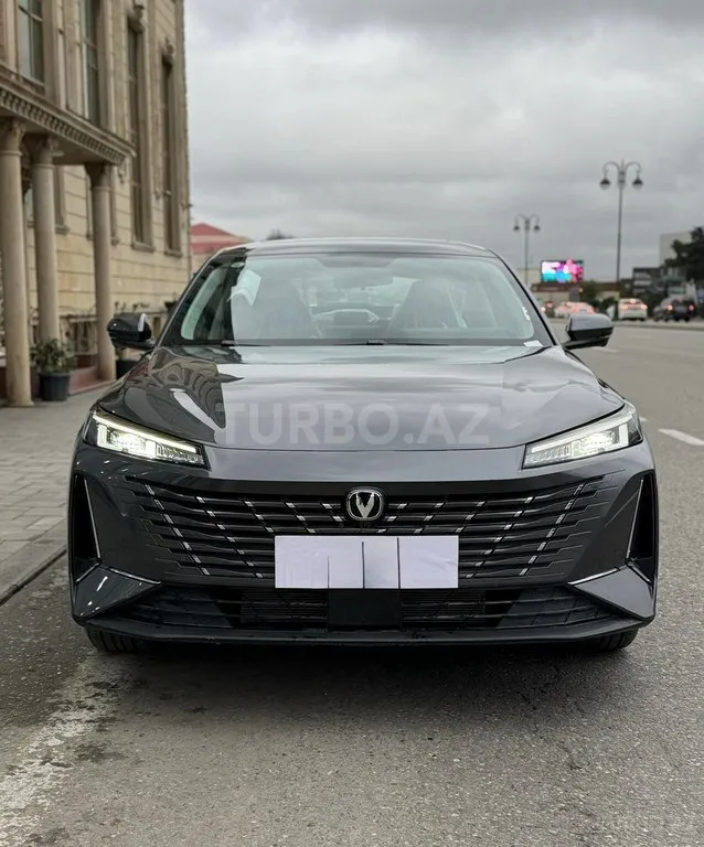 Changan Eado 2025 — фото 1 из 8
