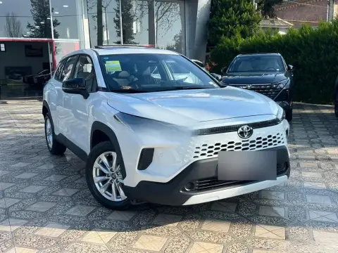 Toyota Corolla Cross 2025 — миниатюра 2