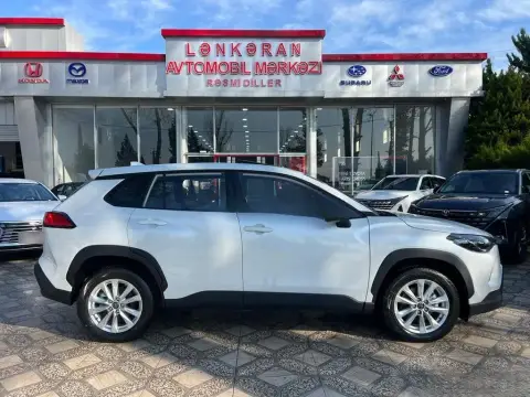 Toyota Corolla Cross 2025 — миниатюра 7