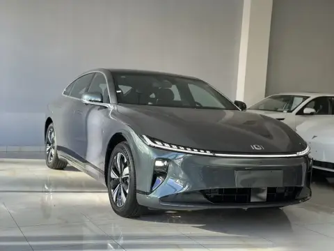 Changan Qiyuan A07 2025 — миниатюра 3