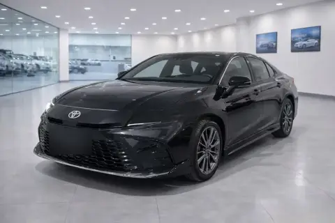 Toyota Camry 2025