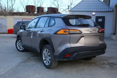 Toyota Frontlander 2025 — миниатюра 7