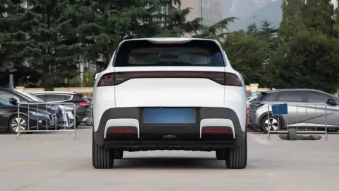 Changan Qiyuan Q05 2026 — миниатюра 5