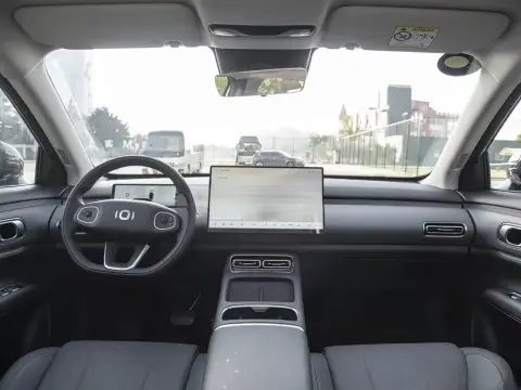 Changan Qiyuan Q05 2026 — миниатюра 7