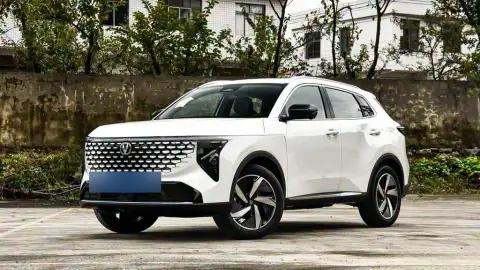 Changan CS 55 Plus 2026 — миниатюра 1