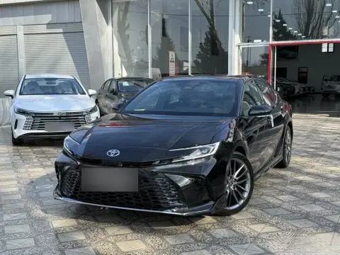 Toyota Camry 2026 — миниатюра 4
