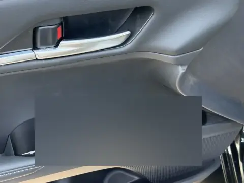 Toyota Camry 2026 — миниатюра 10