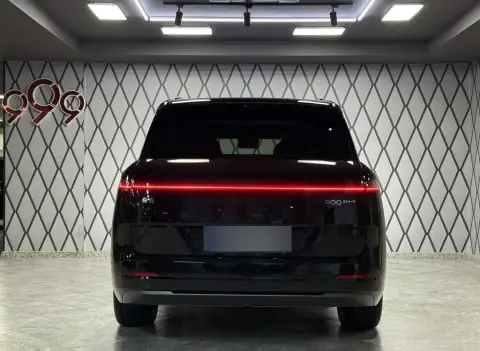 Lynk & Co 900 2025 — миниатюра 7