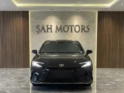 Toyota Camry 2026 — миниатюра 3