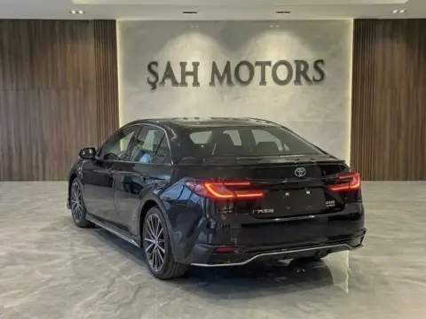 Toyota Camry 2026 — миниатюра 7