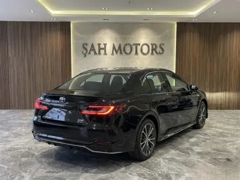 Toyota Camry 2026 — миниатюра 8