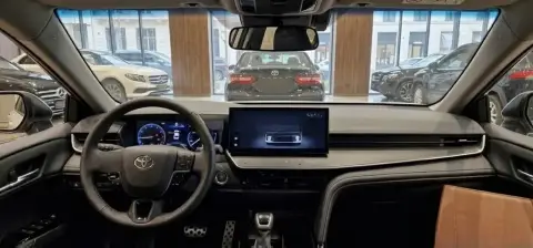 Toyota Camry 2026 — миниатюра 9