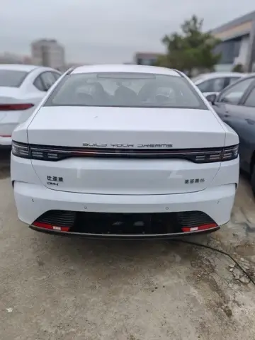 BYD Destroyer 05 2025 — миниатюра 2