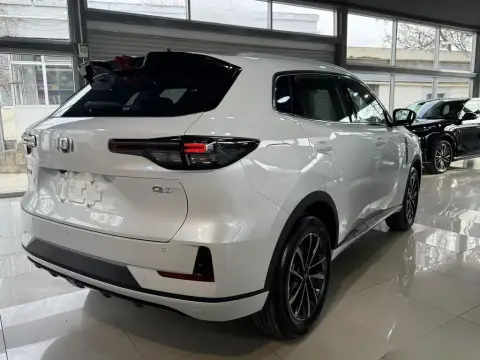 Changan Qiyuan Q05 2025 — миниатюра 7