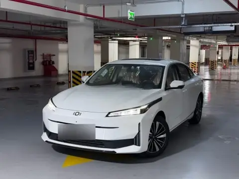 Changan Qiyuan A05 2025 — миниатюра 3