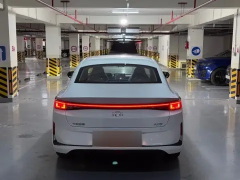 Changan Qiyuan A05 2025 — миниатюра 4