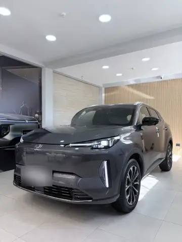 Changan Qiyuan Q05 2025 — миниатюра 2