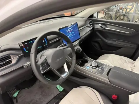 BYD Destroyer 05 2025 — миниатюра 9