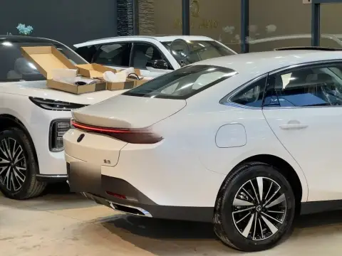 Changan Eado 2025 — миниатюра 8
