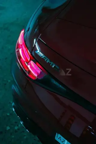 Mercedes-Benz AMG GT 43 2025 — миниатюра 9
