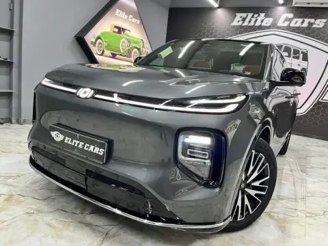 Changan Qiyuan Q07 2025 — миниатюра 10