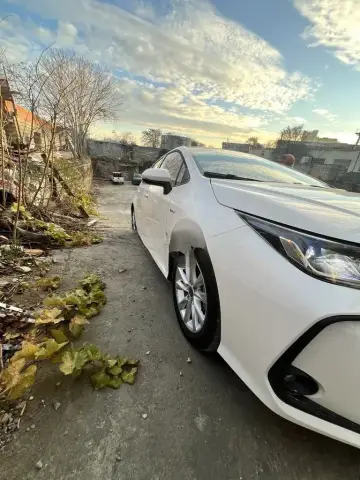 Toyota Corolla 2025 — миниатюра 2