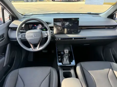 Toyota Frontlander 2025 — миниатюра 8