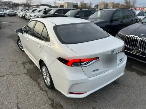 Toyota Corolla 2025 — миниатюра 7