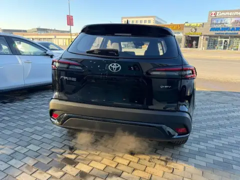 Toyota Frontlander 2025 — миниатюра 2