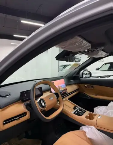 Geely Galaxy Starship 7 2025 — миниатюра 7