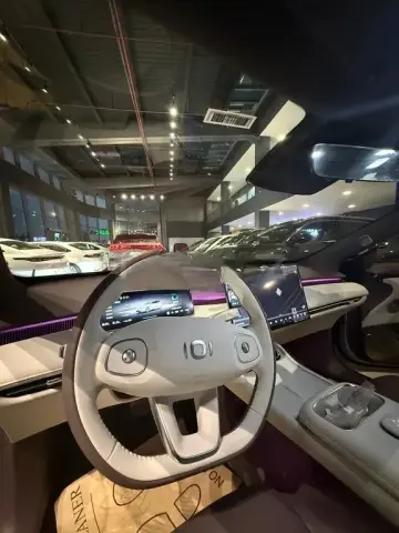 Changan Qiyuan A06 2025 — миниатюра 10