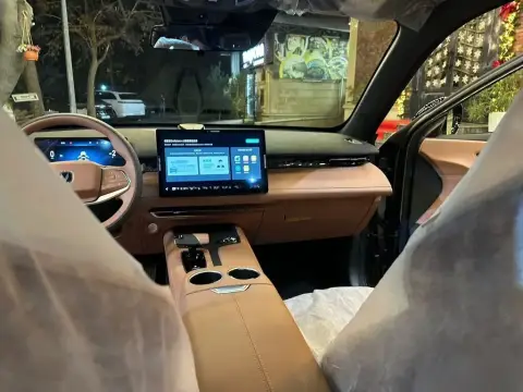 Changan Uni-Z 2025 — миниатюра 6