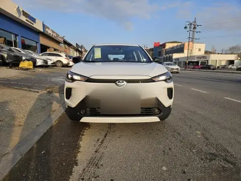 Toyota Corolla Cross 2026 — миниатюра 1