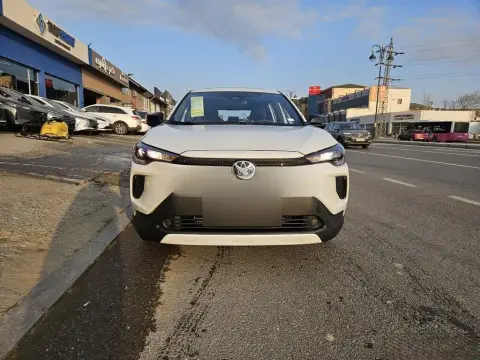 Toyota Corolla Cross 2026 — миниатюра 2