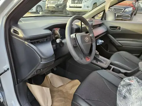 Toyota Corolla Cross 2026 — миниатюра 9