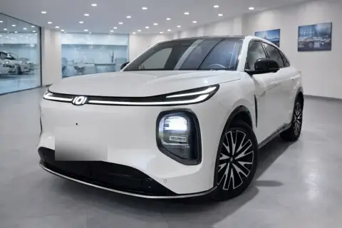 Changan Qiyuan Q07 2025 — миниатюра 1
