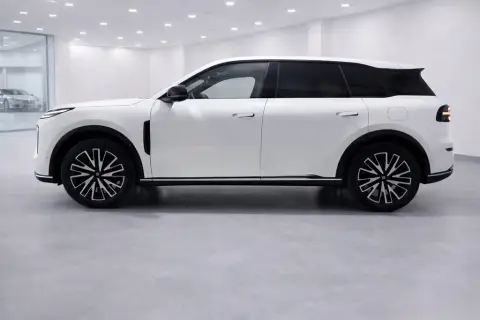 Changan Qiyuan Q07 2025 — миниатюра 7