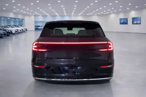 Changan Qiyuan Q07 2025 — миниатюра 7
