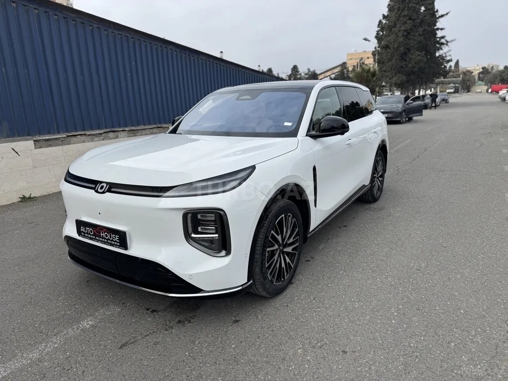 Changan Qiyuan Q07 2025 — фото 1 из 10