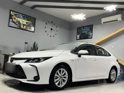 Toyota Corolla 2025 — миниатюра 3