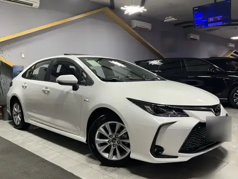 Toyota Corolla 2025 — миниатюра 4