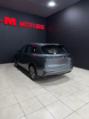 Geely Galaxy Starship 7 2025 — миниатюра 7