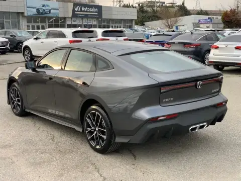Changan Uni-V iDD 2025 — миниатюра 3