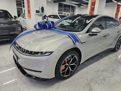 Changan Qiyuan A06 2025 — миниатюра 1