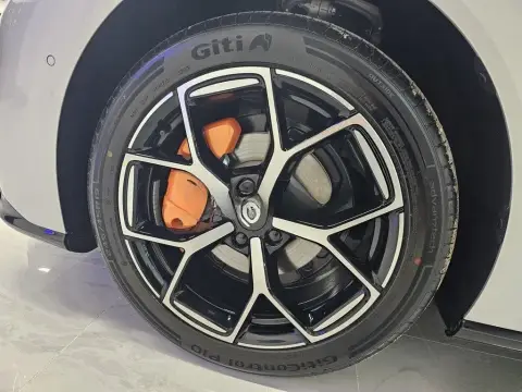 Changan Qiyuan A06 2025 — миниатюра 4