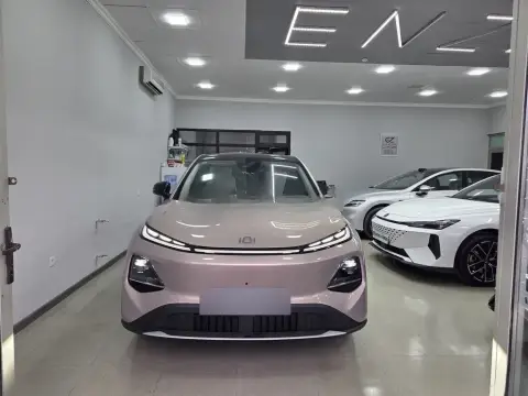 Changan Qiyuan Q05 2025 — миниатюра 1