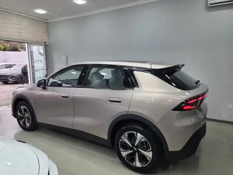 Changan Qiyuan Q05 2025 — миниатюра 2