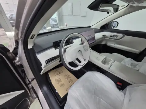 Changan Qiyuan Q05 2025 — миниатюра 9
